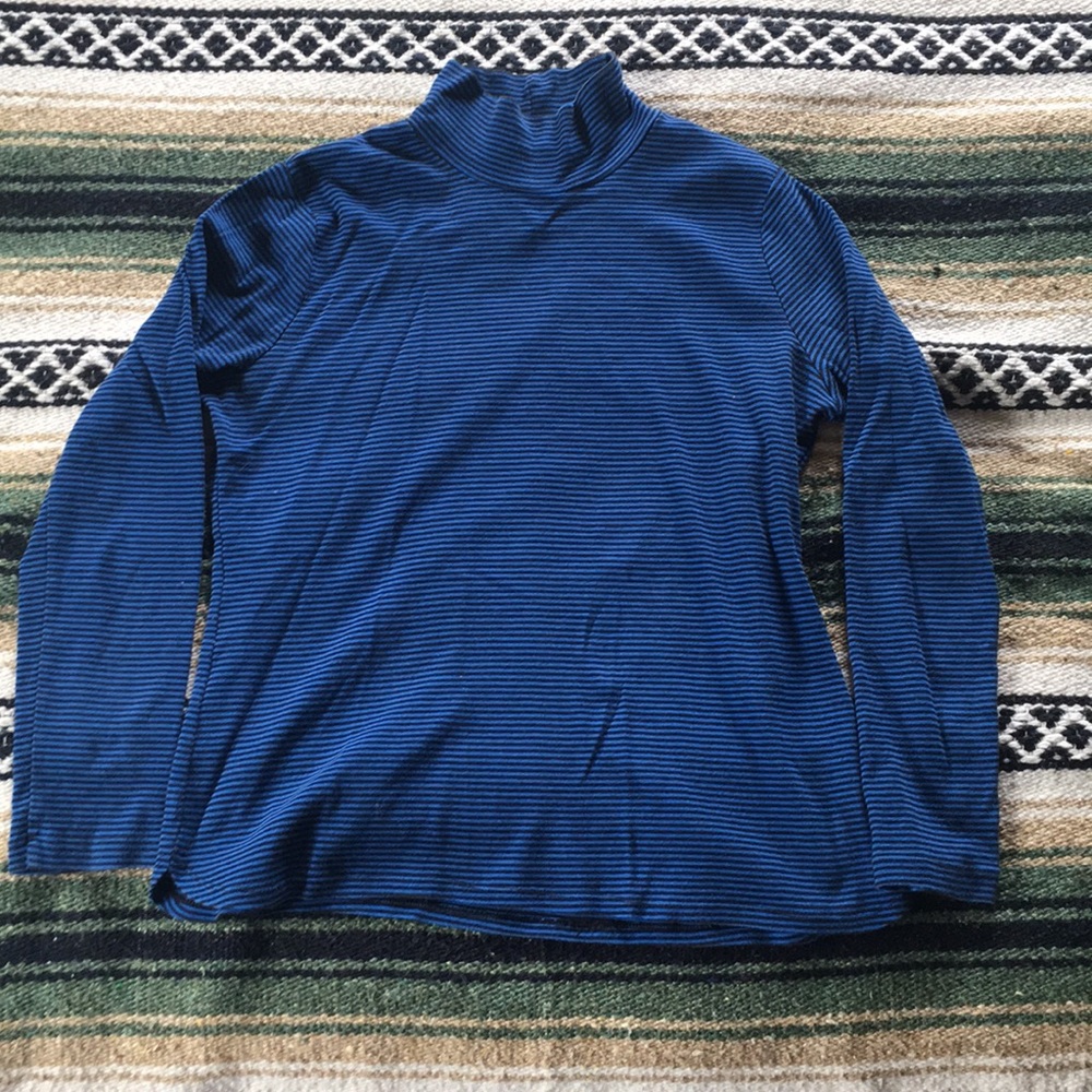 Mock turtle neck